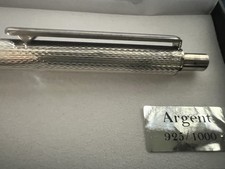 Kugelschreiber Aus Massivem