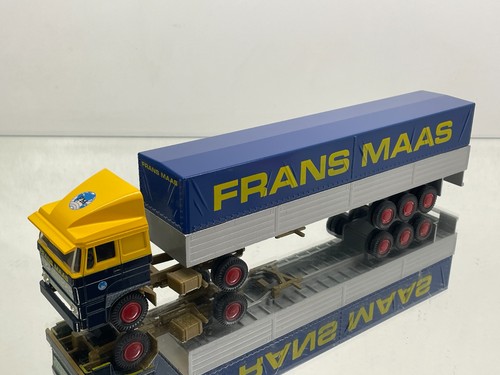 Lion car daf - lion, frans