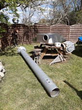 grosse Gastro-Abzugshaube,Nirosta,incl. Abzugsrohr,Aufhängung und Motor   