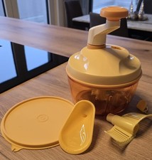 Tupperware Quick-Chef 2 in