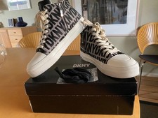 DKNY * DAMEN SNEAKER * YASER