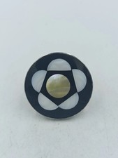 Perlmutt Ring in Schwarz Weiß