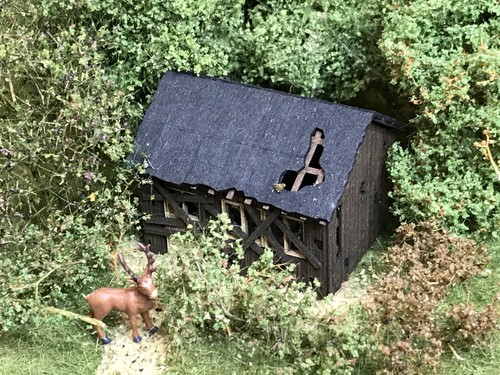 H00170 baufällige alte - mu,