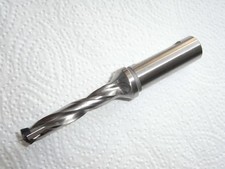 (NEU) ISCAR Wendeplattenbohrer DCN 100-050-16A-5D mit Bohrkrone ICM 105 VA