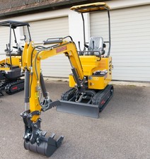 Minibagger NEU Diesel 900 KG