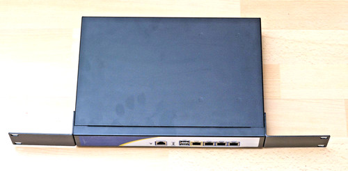 Firewall atom d525 - 19", 1u,