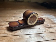 Antike Schrankuhr mit Glockenspiel