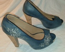 GRACELAND Peeptoe Pumps