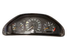 Mercedes W210 Kombiinstrument 2105406947 / 110.008.740/002 Tacho Drehzahlmesser