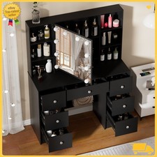 Schminktisch mit Großem