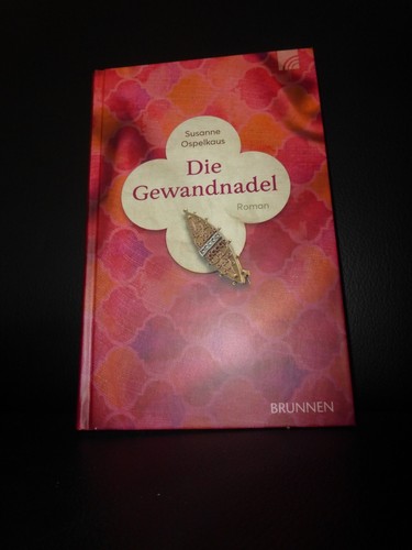 Die gewandnadel susanne - die,