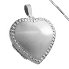 Medallion heart large amulet