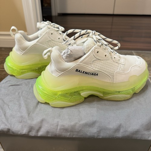Nib balenciaga white triple - nib,