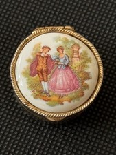 Porzellan Pillendose verm.  handbemalt  Liebespaar Antik Vintage Frankreich