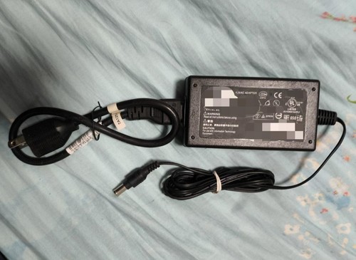 Netzteil-Adapter-Ladegerät