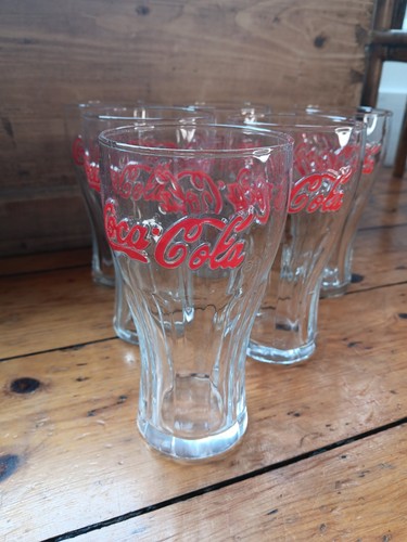 Sechs coca cola geprägte - sechs,