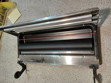 Tapezier / Kleistermaschine