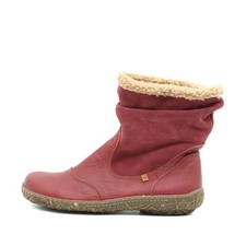 El Naturalista Damen N758