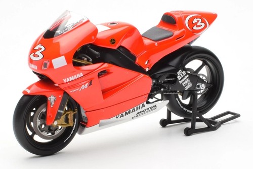 Yamaha yzr max biaggi - yamaha,