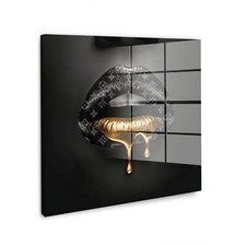 Lippen in Goldoptik Luxus