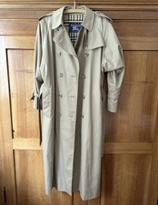 Burberry Trenchcoat Nova Check Beige Größe 44 Made In England
