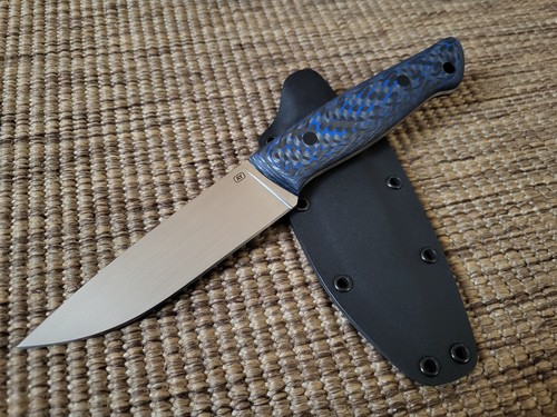 Custom messer - a.y.,