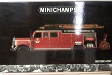 Minichamps Mercedes-Benz LF 25 Feuerwehr Berlin 1:43 – mit Zubehör & OVP
