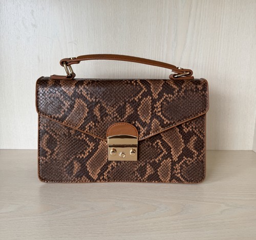Hallhuber medium python print - hallhuber,