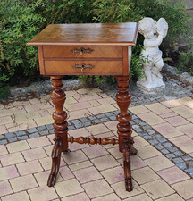 Gründerzeit Nähtisch