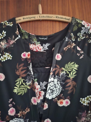Schönes taifun kleid - schönes, damen