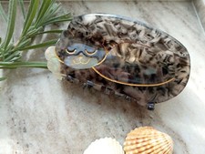 Haarspange, Schlafende Katze