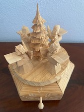 Erzgebirge Spieluhr mit vier