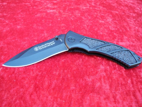 Smith wesson extreme - &,