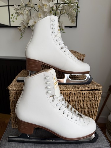 Jackson mystique - jackson,