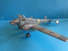 Flugzeug Modell 1:48 gebaut