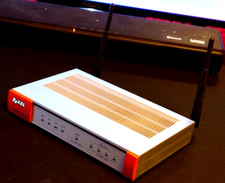 Zyxel ZyWALL USG-20W wireless