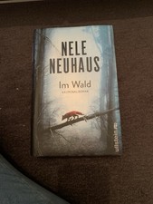 Nele Neuhaus - Im Wald