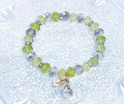 SCHMUCK-ARMBAND-FUNKELNDES
