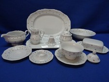 Eschenbach La Reine  Streublümchen Platte Tasse Butterdose  Teile zur Auswahl