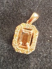Anhänger 585 Gold 14K mit  Diamanten ungetragen und mit Certifikat
