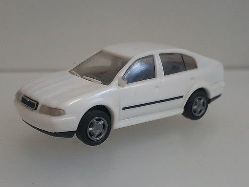 Skoda octavia limousine - ⛔skoda,