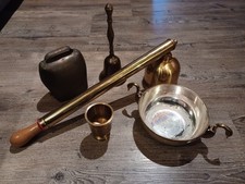 Sammlung,Messing,Kuhglocke,Tischglocke,Unkrautspritze,Becher,Schwanenhals Gefäß