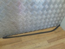 VW T4 Fensterschachtabdichtung Tür vorne rechts außen Scheibe Leiste