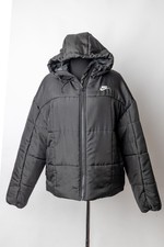 ?Nike Sportswear Therma Fit Puffer Winterjacke wattiert schwarz kastig?Gr. M?