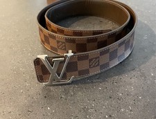 Louis Vuitton LV Initiales