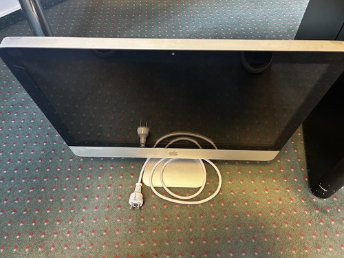 Imac ende 2009 - 21,5", ;