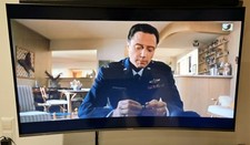 Samsung Curved UHD Smart TV 49 Zoll KU6509 inkl Standfuß & Remote Control