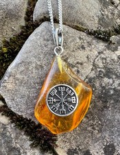 B4 Bernstein Vegvisir Kette