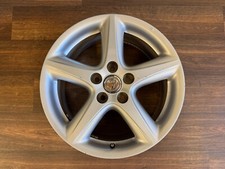 1x Toyota Avensis II T25 Alufelge 7J x 17 Zoll ET45 5x114 F4184