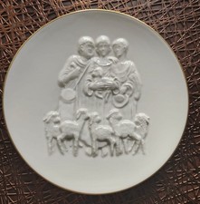 KPM Berlin Weihnachtsteller Porzellan Relief Goldrand – 1970